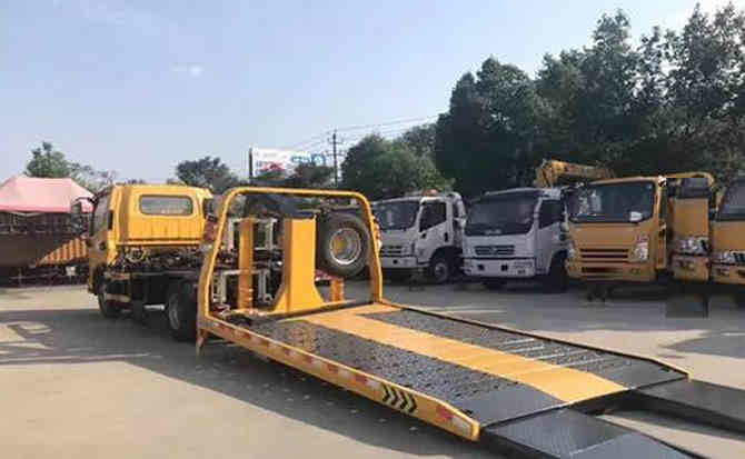泽库汽车中途维修案例